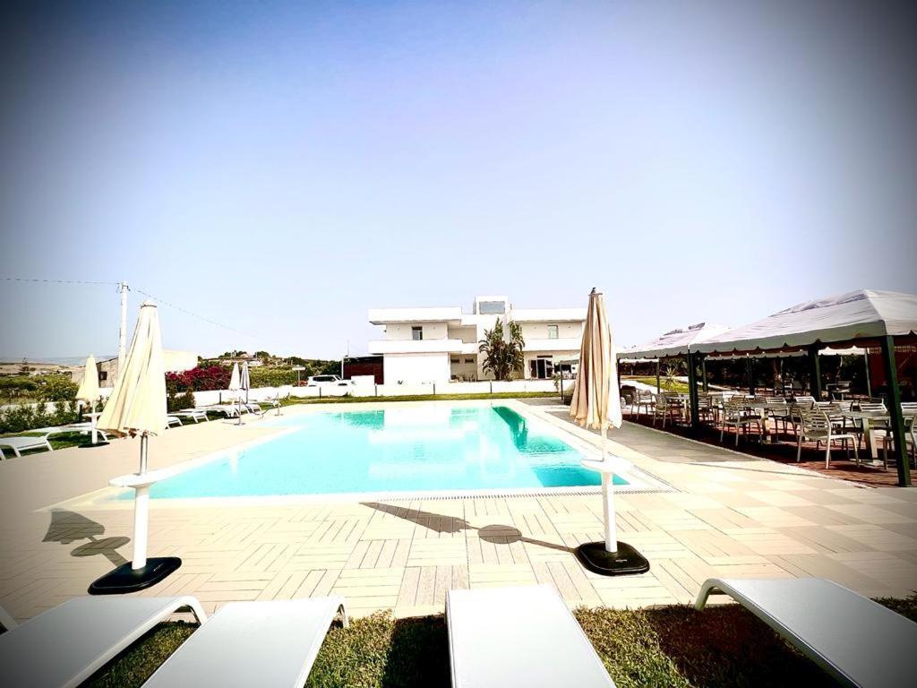 Villa Giadel เมนฟี ภายนอก รูปภาพ